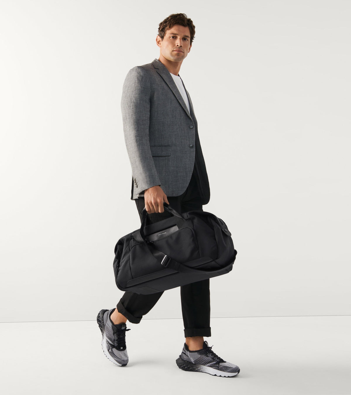 Ανδρικά 5.ZERØGRAND Embrostitch Running Shoe Black-Gray Pinstripe-Optic White (C37360W) - Cole Haan